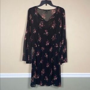 White House Black Market Women’s Boho Floral Print Flared Long Sleeve Dress